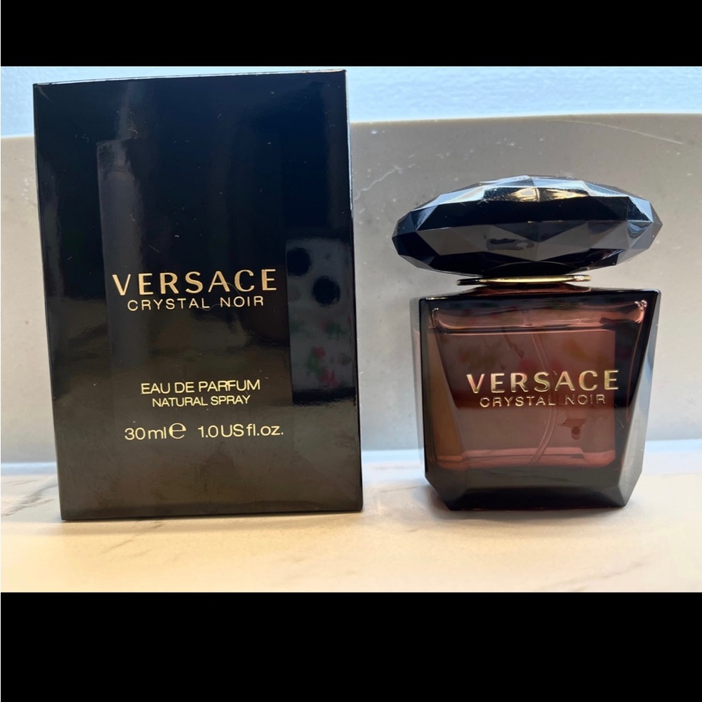 Versace Crystal Noir EDP